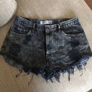 Distressed Levi shorts